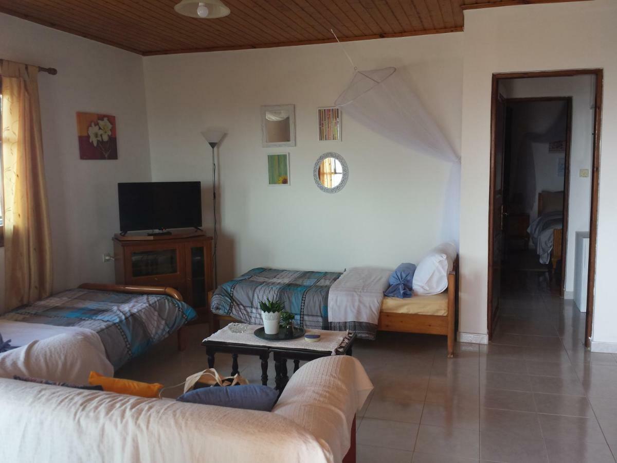 Smile House Near Athens Airport 300M From The Sea Βίλα Αρτέμιδα Εξωτερικό φωτογραφία